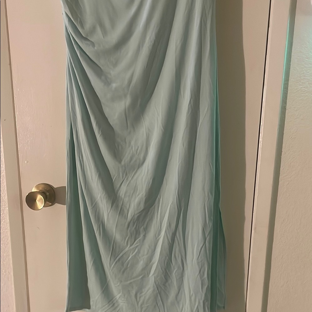 Elegant Mint Off-Shoulder Dress - Picture 6 of 11